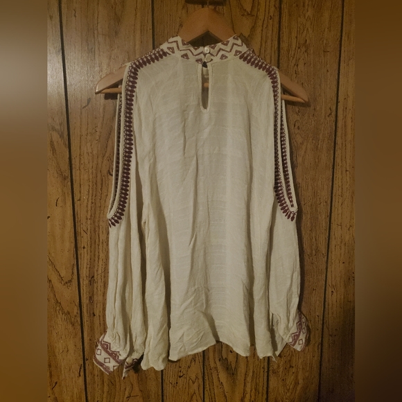 MAEVE / ANTHROPOLOGIE Magda Open-Shoulder Embroidered Blouse - Small - Picture 7 of 8